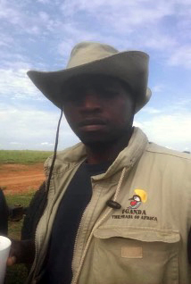 safari tour guide uganda